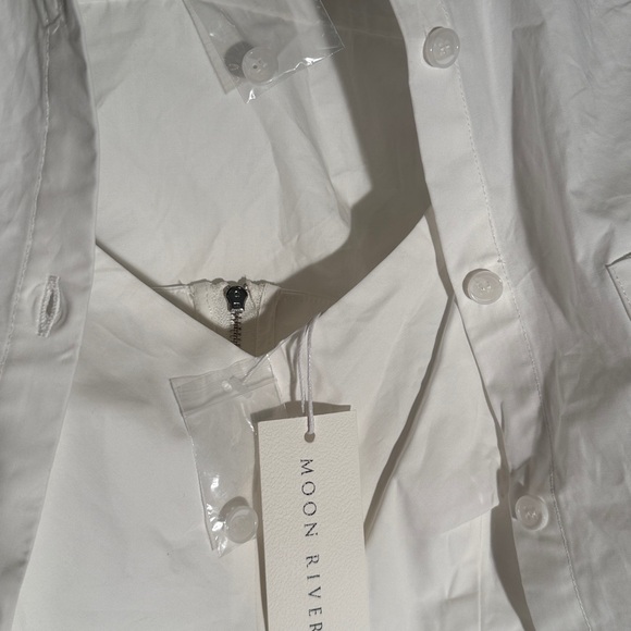 White Cropped Button Down Collared Shirt Set with Matching Cropped Tank - Picture 10 of 11